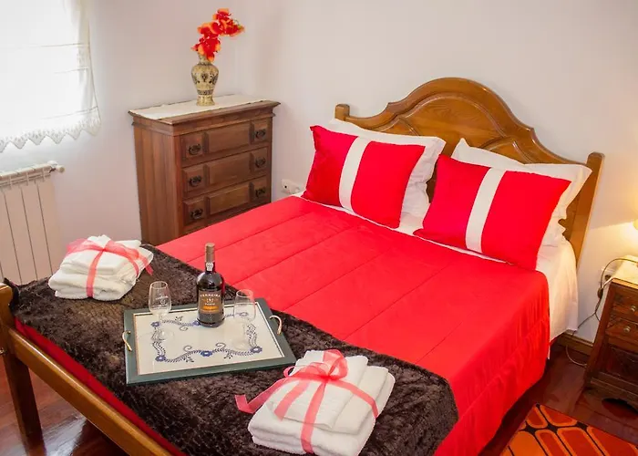 Apartamento Escondidinho Do Vez, Lda *